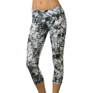PrAna Roxanne Capri Leggings, black/white palm